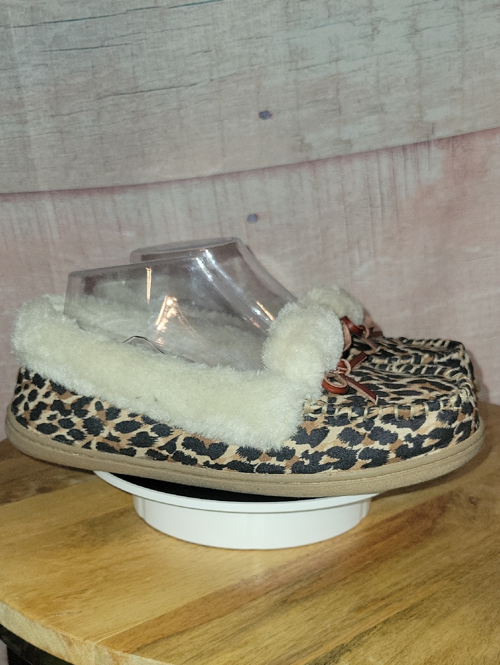 Cushionaire Leopard Print Moccasins